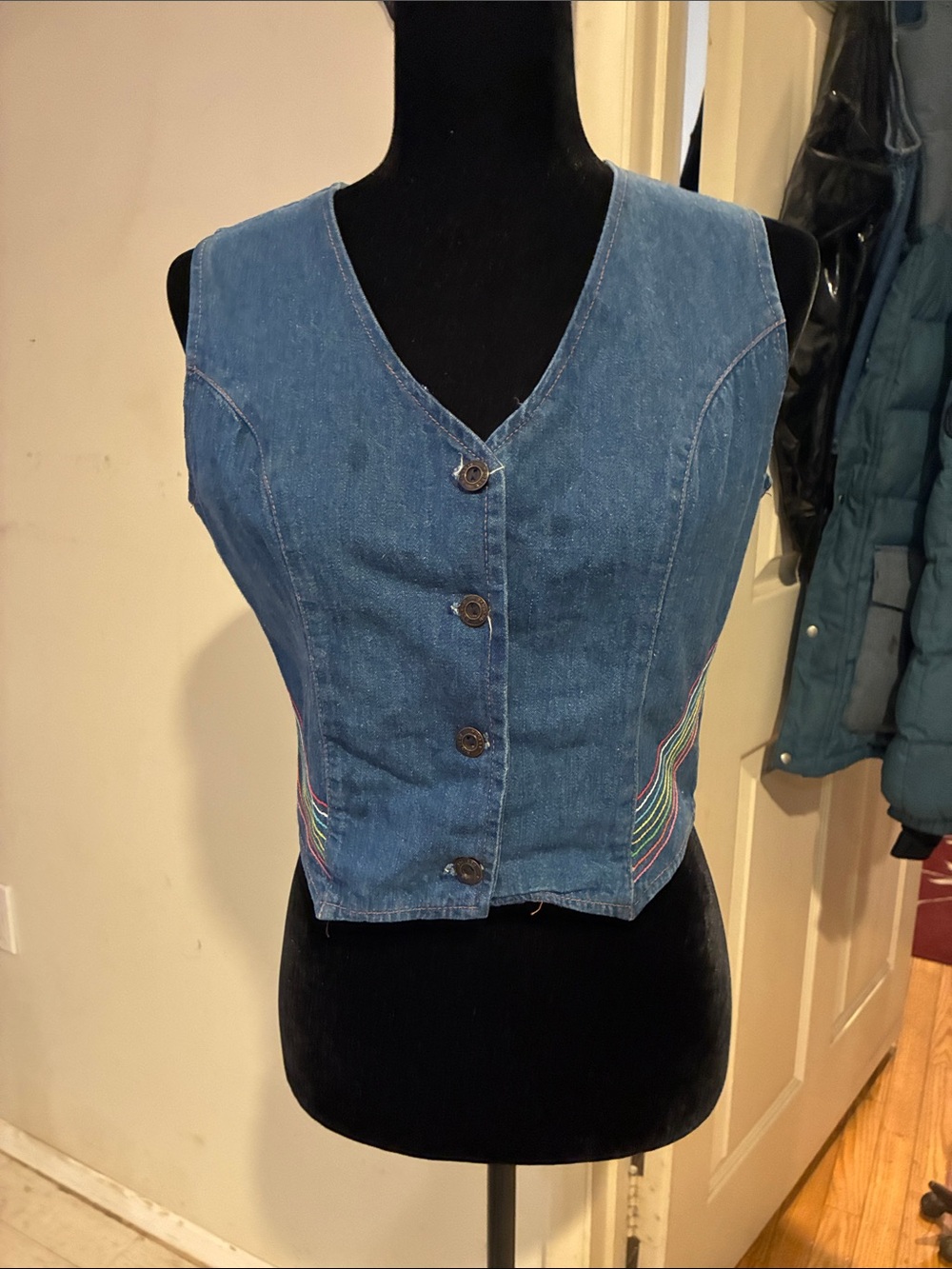 Denim Button-Front V-Neck Women’s Vest - Blue 1970's